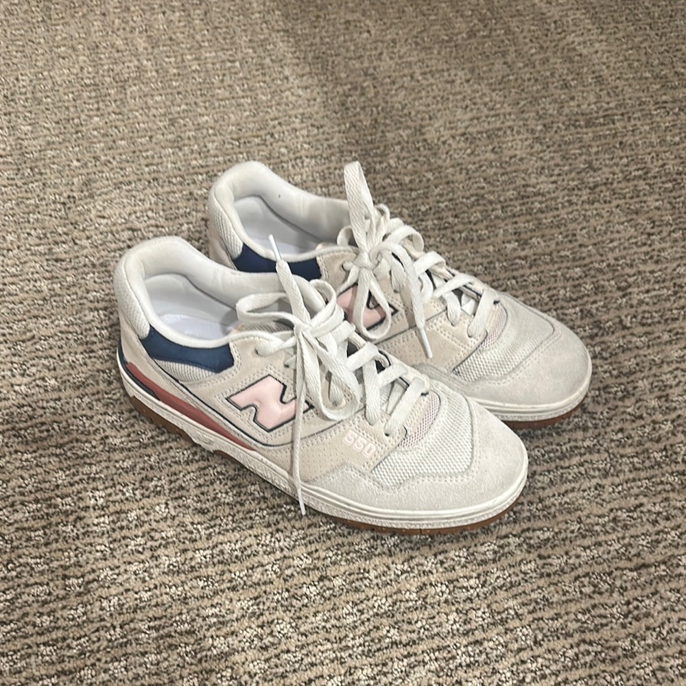 New Balance 550 Cream and Pink Casual Sneakers Gently worn